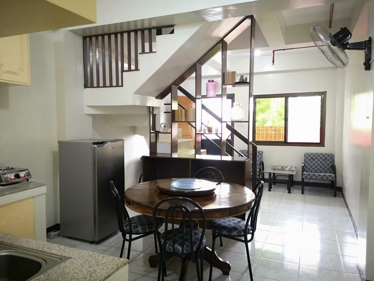 JDL Residences Hostel Legazpi Exterior foto